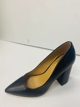 Load image into Gallery viewer, BAMBOO STELLAR-06 Chunky Heels