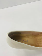 Load image into Gallery viewer, DELICACY RILEY-74 Chunky Heels