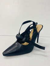 Load image into Gallery viewer, BAMBOO AMBROSE-01 Chunky Heels