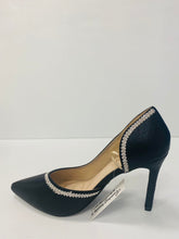 Load image into Gallery viewer, DE BLOSSOM COLLECTION RENZO-170 Dressy pumps