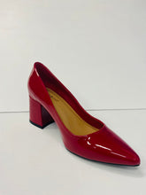 Load image into Gallery viewer, BAMBOO MODE-05 Low Chunky Heels