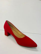 Load image into Gallery viewer, TOP MODA Comfort HONOR-1 Low Chunky Heels