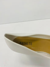 Load image into Gallery viewer, Marc London WIDE WIDTH 6530 Low Chunky Heels