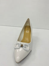 Load image into Gallery viewer, NATALIE 6622 Low Chunky Heels