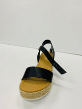Load image into Gallery viewer, SODA CLIP-S Platform Sandals