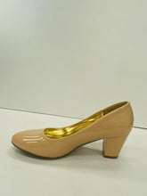 Load image into Gallery viewer, Marc London 6361 Low Chunky Heels
