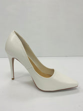 Load image into Gallery viewer, Anne Michelle Wild Flower-01 Dressy Pumps
