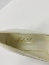 Load image into Gallery viewer, Bella Luna FABIO Dressy Pumps
