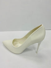 Load image into Gallery viewer, Bella Luna FABIO Dressy Pumps

