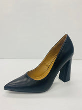 Load image into Gallery viewer, Anne Michelle ZENON-01 Chunky Heels
