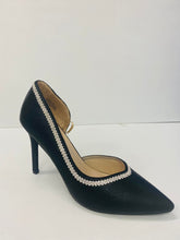 Load image into Gallery viewer, DE BLOSSOM COLLECTION RENZO-170 Dressy pumps

