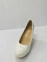 Load image into Gallery viewer, DELICACY RILEY-74 Chunky Heels
