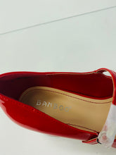 Load image into Gallery viewer, BAMBOO DOLL-01 Low Heels Pumps

