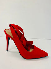 Load image into Gallery viewer, BAMBOO AMBROSE-01 Chunky Heels
