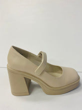 Load image into Gallery viewer, BAMBOO STARSKY-24 Chunky Heels
