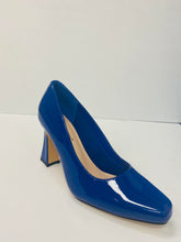 Load image into Gallery viewer, Pierre Dumas GLENDA-2 88801-340 Chunky Heels
