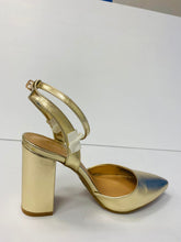 Load image into Gallery viewer, BAMBOO BELLFLEUR-06 Chunky Heels
