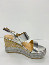 Load image into Gallery viewer, ZUKA C60153-49 Wedge Heels

