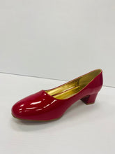 Load image into Gallery viewer, Marc London WIDE WIDTH 6530 Low Chunky Heels
