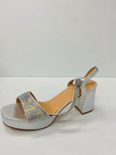 Load image into Gallery viewer, ABRILINDA Chunky Heels
