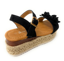 Load image into Gallery viewer, Anne Marie BESSY-11K Black Suede
