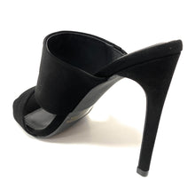 Load image into Gallery viewer, Charlotte Russe TRISTAN
