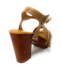 Load image into Gallery viewer, Anna Ketty-5
