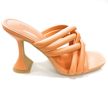 Load image into Gallery viewer, Cape Robbin River Orange Women
