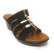 Load image into Gallery viewer, Italian Shoemakers Clover

