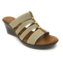 Load image into Gallery viewer, Italian Shoemakers Clover
