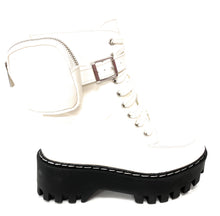 Load image into Gallery viewer, Women side pocket flat bootie Bamboo Staging-21
