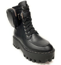Load image into Gallery viewer, Women side pocket flat bootie Bamboo Staging-21
