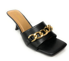 Load image into Gallery viewer, WOMEN Align-06 wide band slide w/ chain black soft Pu
