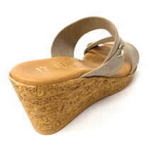 Load image into Gallery viewer, Italian Shoemakers Adriane
