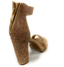 Load image into Gallery viewer, Top Moda Bling-1
