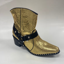 Load image into Gallery viewer, Women gold cowgirl boots Fighter
