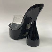 Load image into Gallery viewer, INJI cape Robin sandals
