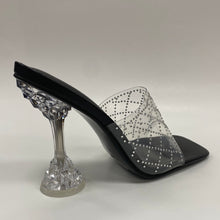 Load image into Gallery viewer, Eli Cape Robin clear heel sandal
