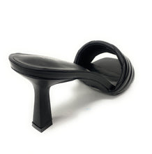 Load image into Gallery viewer, Top Moda Luna-5
