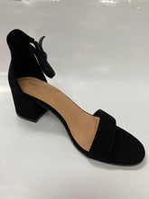 Load image into Gallery viewer, Women low heel sandal DARCIE-1
